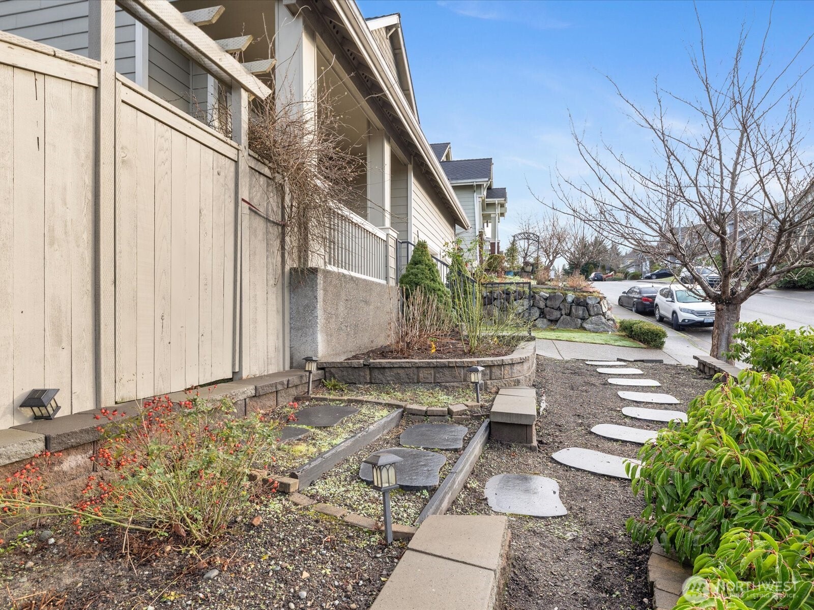 1824 23rd Street Snohomish, WA 98290 - Photo 4 of 40