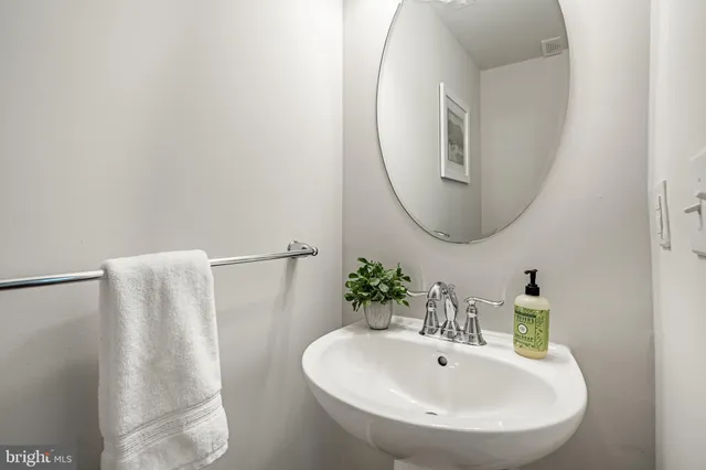 $3,400 | 113 Quarry Point Road, Malvern, PA 19355