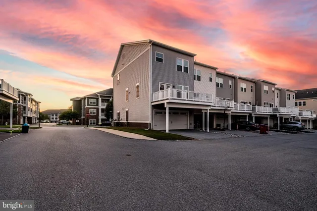 $3,400 | 113 Quarry Point Road, Malvern, PA 19355