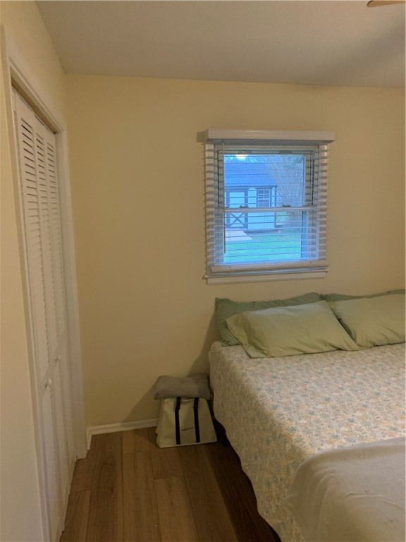204 Warwick Street Anderson, SC 29621 - Photo 11 of 30 Master bedroom