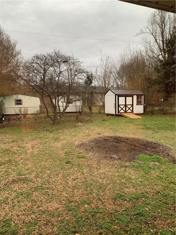 204 Warwick Street Anderson, SC 29621 - Photo 29 of 30 Huge fenced backyard