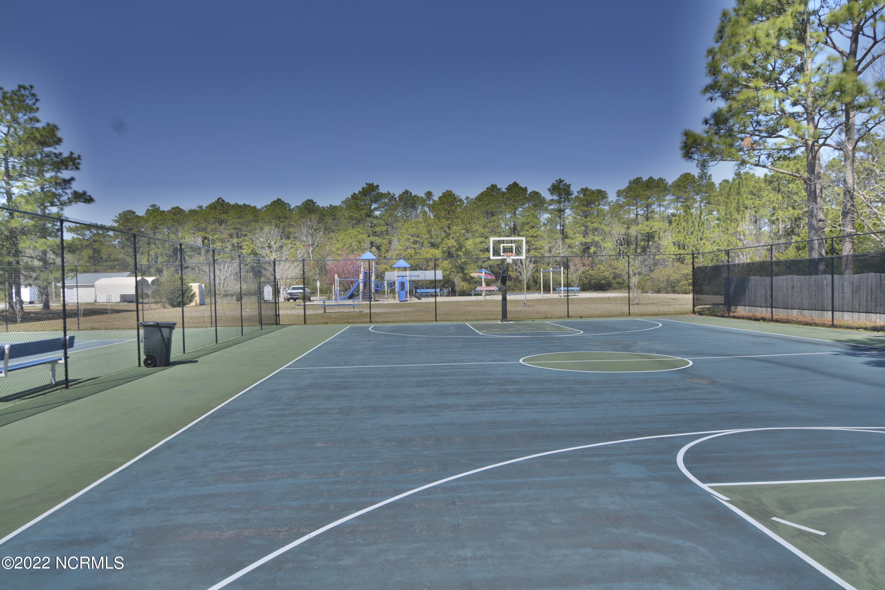 1032 Nicklaus Road Southport, NC 28461 - Photo 11 of 23 BSL (3)