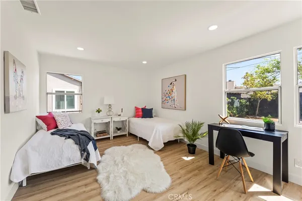 $839,900 | 1616 West 108th Street, Los Angeles, CA 90047