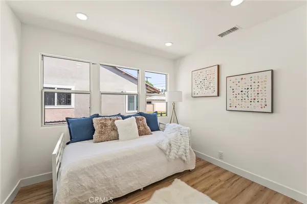 $839,900 | 1616 West 108th Street, Los Angeles, CA 90047