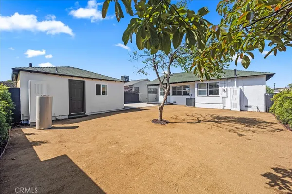 $839,900 | 1616 West 108th Street, Los Angeles, CA 90047
