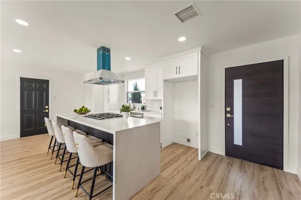 $839,900 | 1616 West 108th Street, Los Angeles, CA 90047