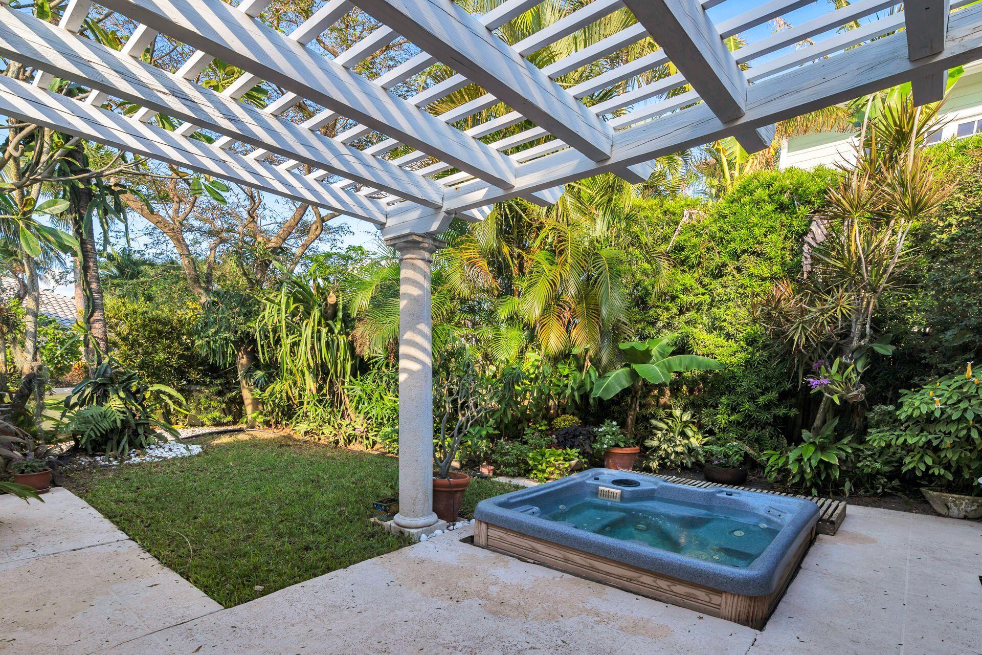 234 Shelter Lane Jupiter Inlet Colony, FL 33469 - Photo 27 of 40 32
