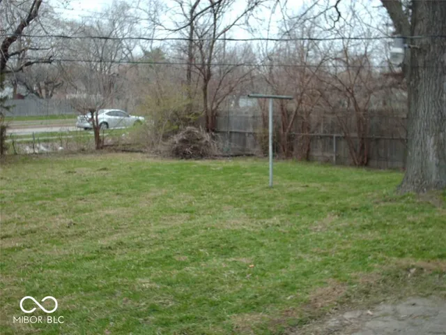 $1,495 | 3814 Esquire Place, Indianapolis, IN 46226