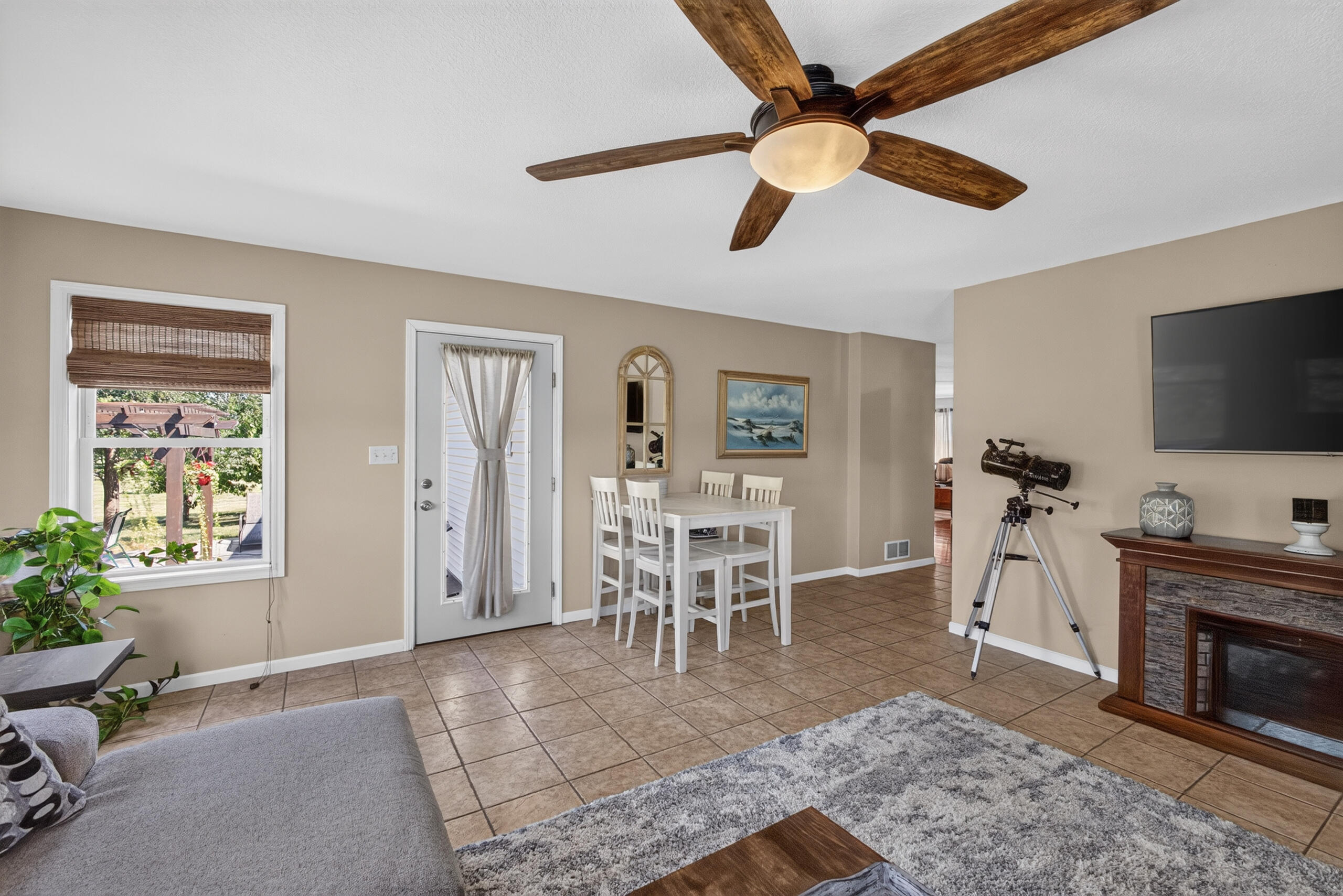 8930 Audrain Road East Centralia, MO 65240 - Photo 27 of 70 Gallery Image 27