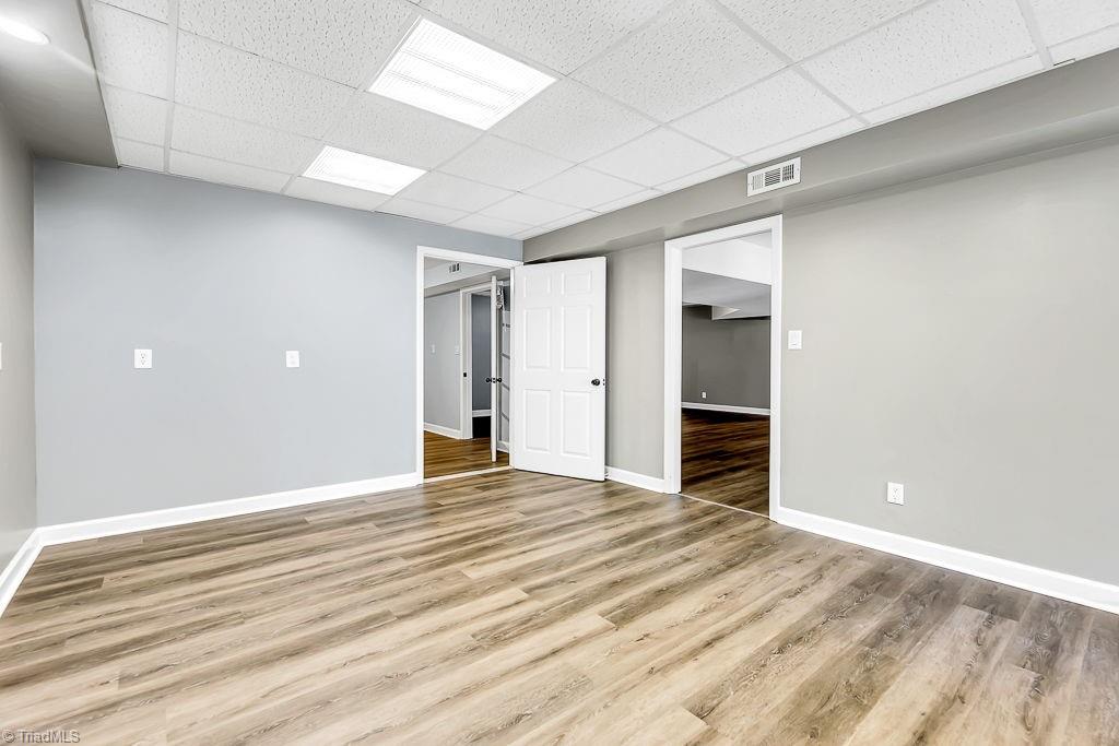 3514 Charing Cross Road Greensboro, NC 27455 - Photo 29 of 47 Gallery Image 29