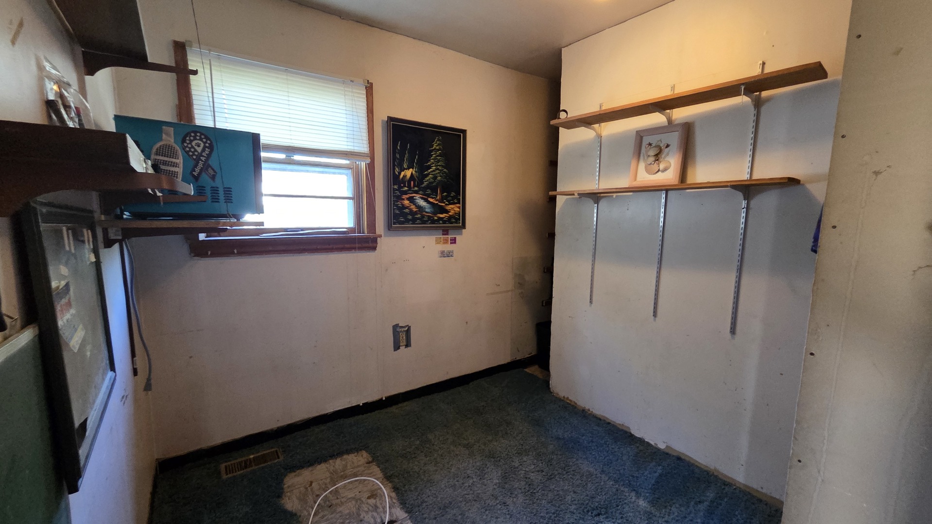5313 Burwood Road Oakwood Hills, IL 60013 - Photo 20 of 28 a view of entry way
