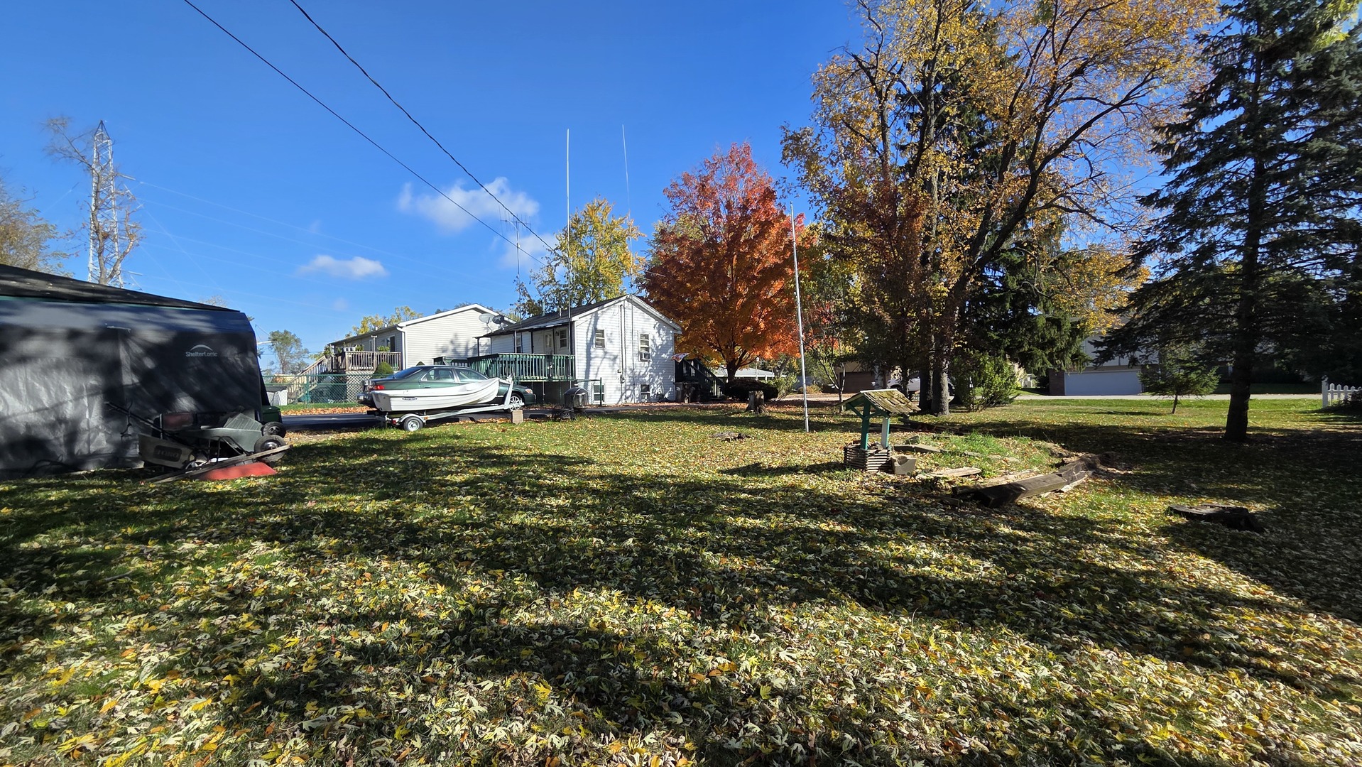 5313 Burwood Road Oakwood Hills, IL 60013 - Photo 6 of 28 a view of outdoor space with garden
