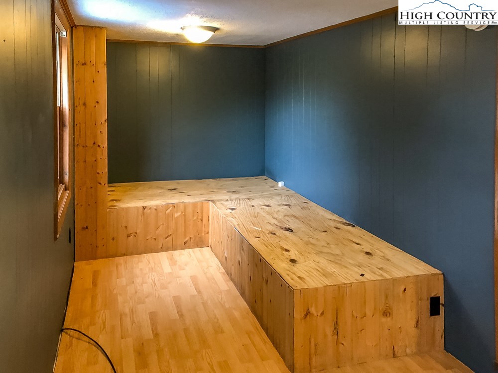 277 Rabbit Run Road, Unit A&B Boone, NC 28607 - Photo 19 of 19 a view of a bathroom