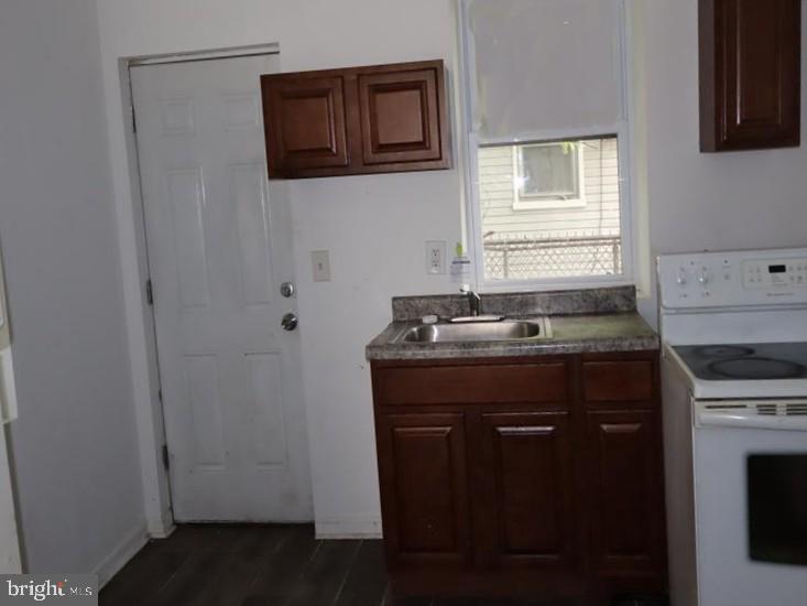 527 East Walnut Lane Philadelphia, PA 19144 - Photo 11 of 23