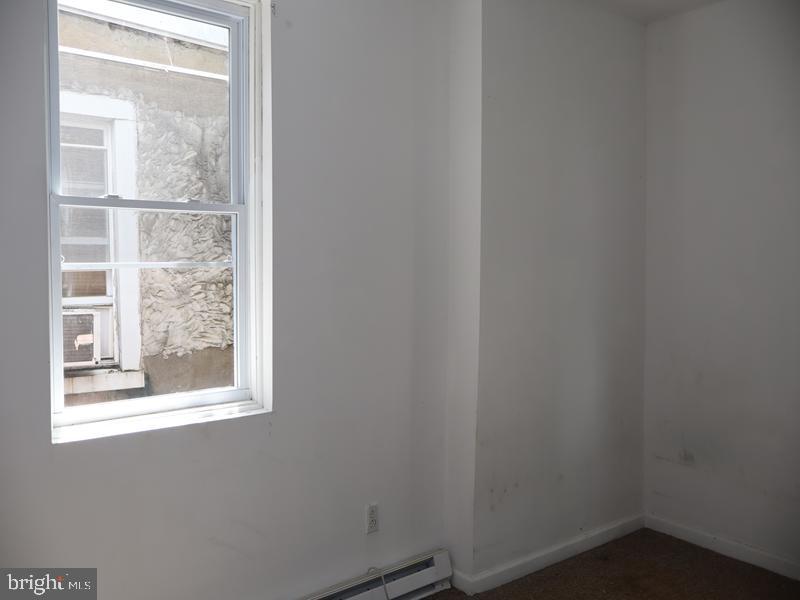527 East Walnut Lane Philadelphia, PA 19144 - Photo 14 of 23