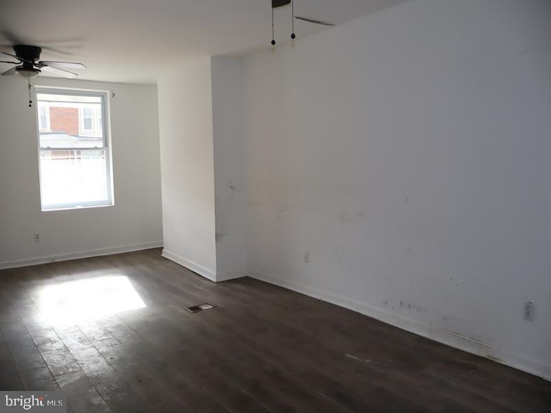 527 East Walnut Lane Philadelphia, PA 19144 - Photo 21 of 23