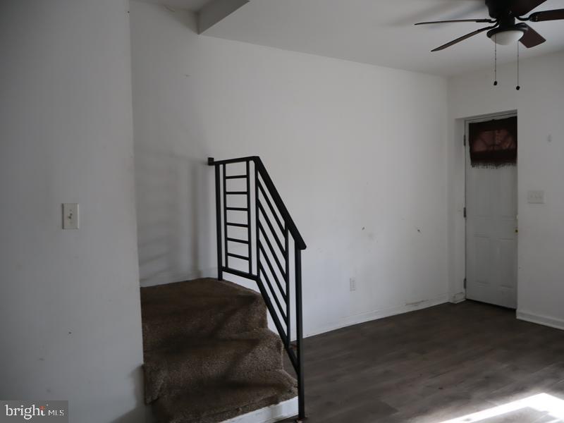 527 East Walnut Lane Philadelphia, PA 19144 - Photo 7 of 23