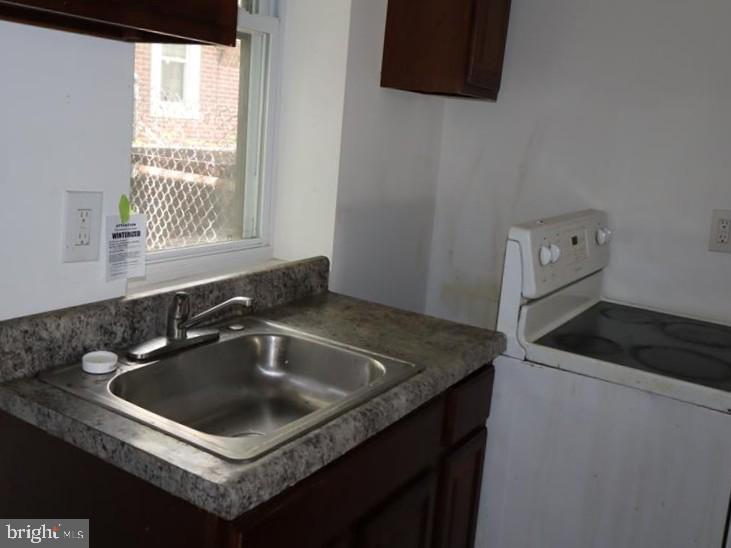 527 East Walnut Lane Philadelphia, PA 19144 - Photo 10 of 23