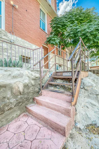 $385,000 | 1805 Arizona Avenue, El Paso, TX 79902