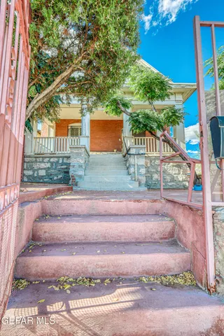 $385,000 | 1805 Arizona Avenue, El Paso, TX 79902