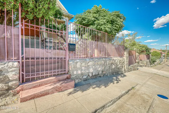 $385,000 | 1805 Arizona Avenue, El Paso, TX 79902