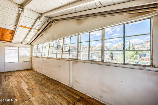 $385,000 | 1805 Arizona Avenue, El Paso, TX 79902