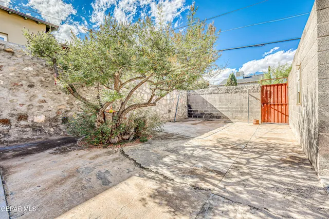 $385,000 | 1805 Arizona Avenue, El Paso, TX 79902