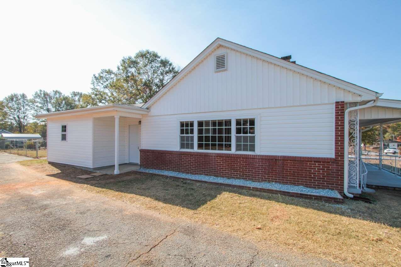 303 Old Liberty Road Easley, SC 29640 - Photo 22 of 32