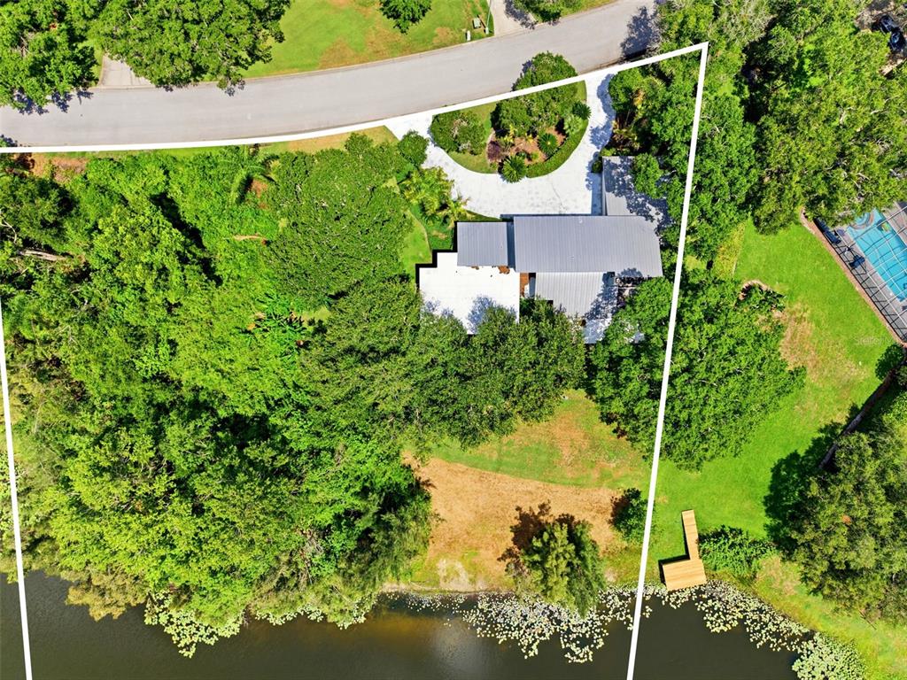 708 Warren Road Lutz, FL 33548 - Photo 15 of 65