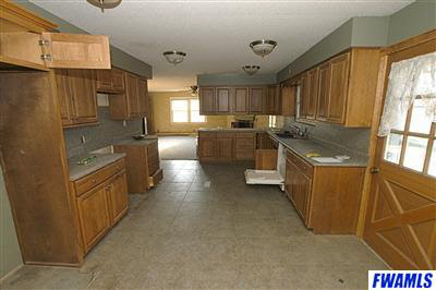 36 West 900 North Decatur, IN 46733 - Photo 8 of 15