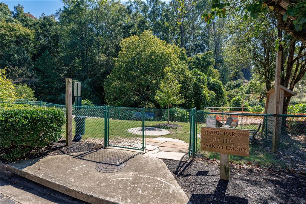 1635 Briarcliff Road Northeast, Unit 11 Atlanta, GA 30306 - Photo 30 of 40 Gallery Image 30