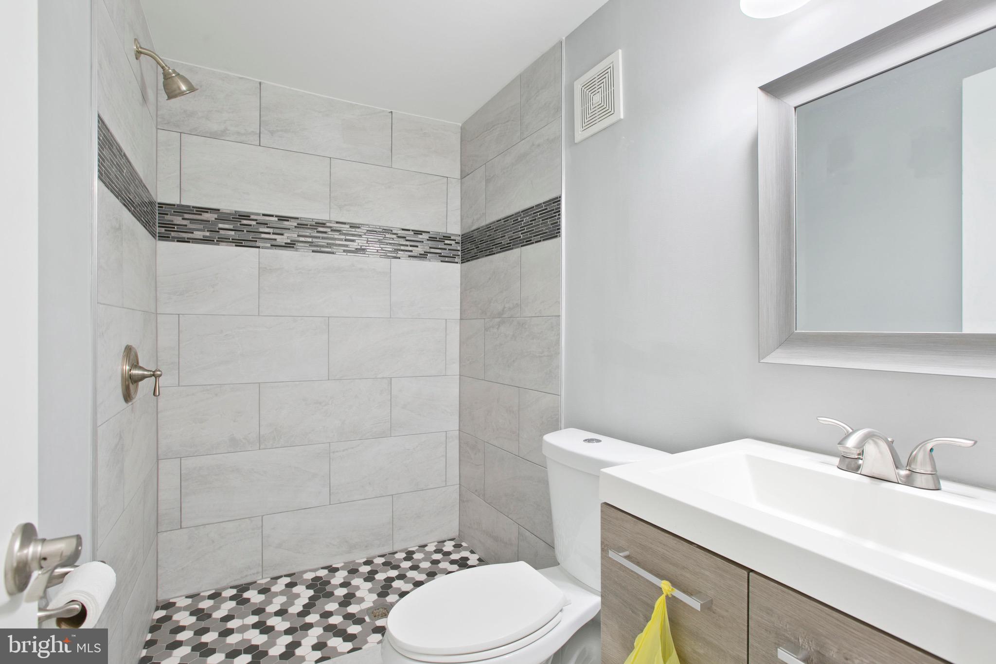 910 Ponca Street Baltimore, MD 21224 - Photo 24 of 33