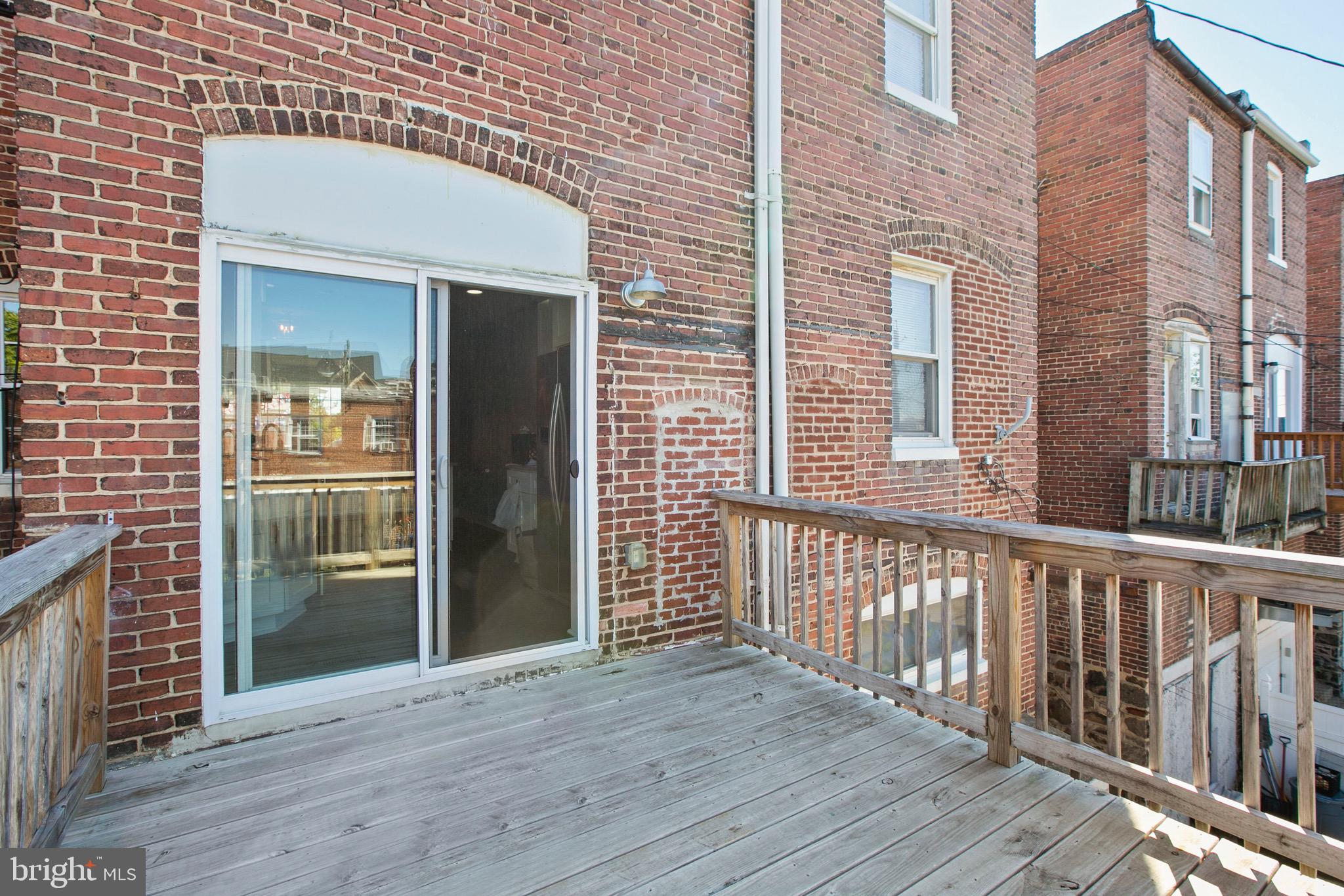 910 Ponca Street Baltimore, MD 21224 - Photo 27 of 33