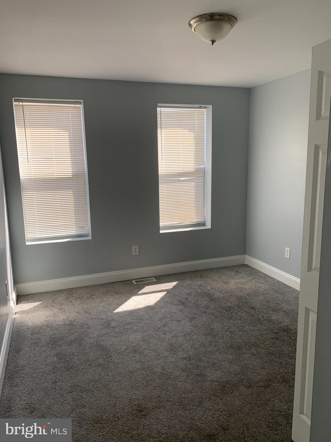 440 North Rose Street Baltimore, MD 21224 - Photo 5 of 10