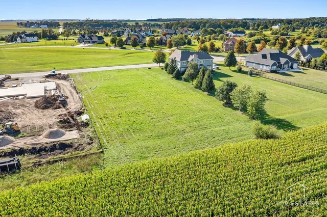 a view of an ocean view