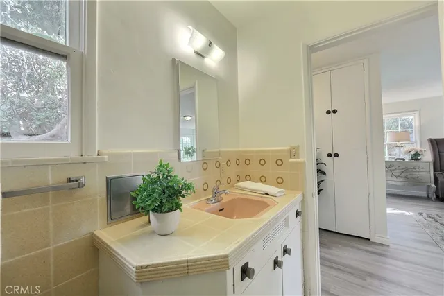 $988,000 | 330 North Madison Avenue, Monrovia, CA 91016