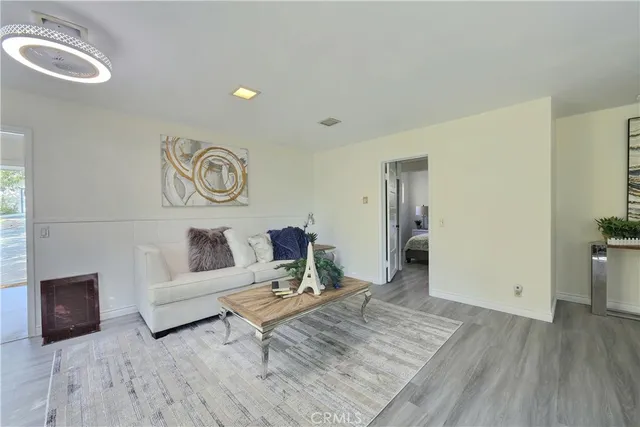 $988,000 | 330 North Madison Avenue, Monrovia, CA 91016