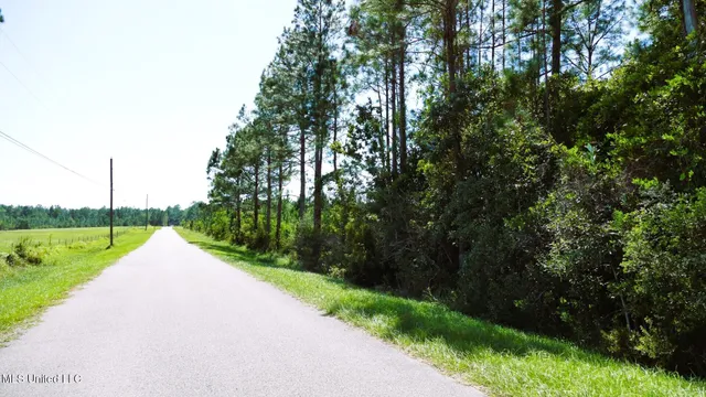 $1,495,000 | 1 Humphrey Road, Vancleave, MS 39565