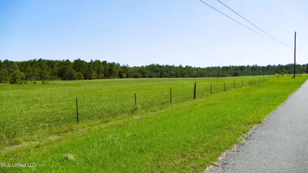 $1,495,000 | 1 Humphrey Road, Vancleave, MS 39565