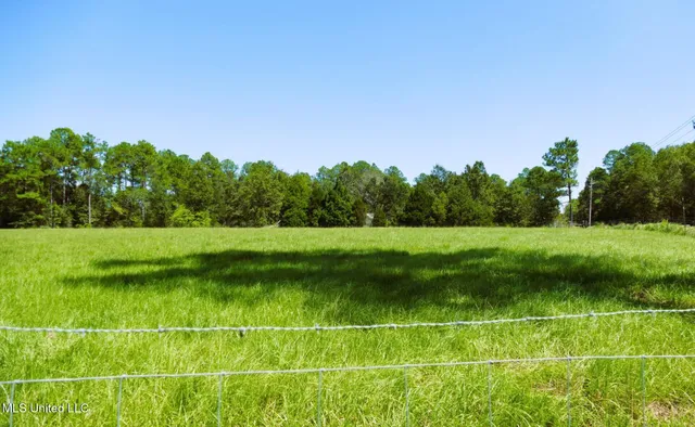 $1,495,000 | 1 Humphrey Road, Vancleave, MS 39565