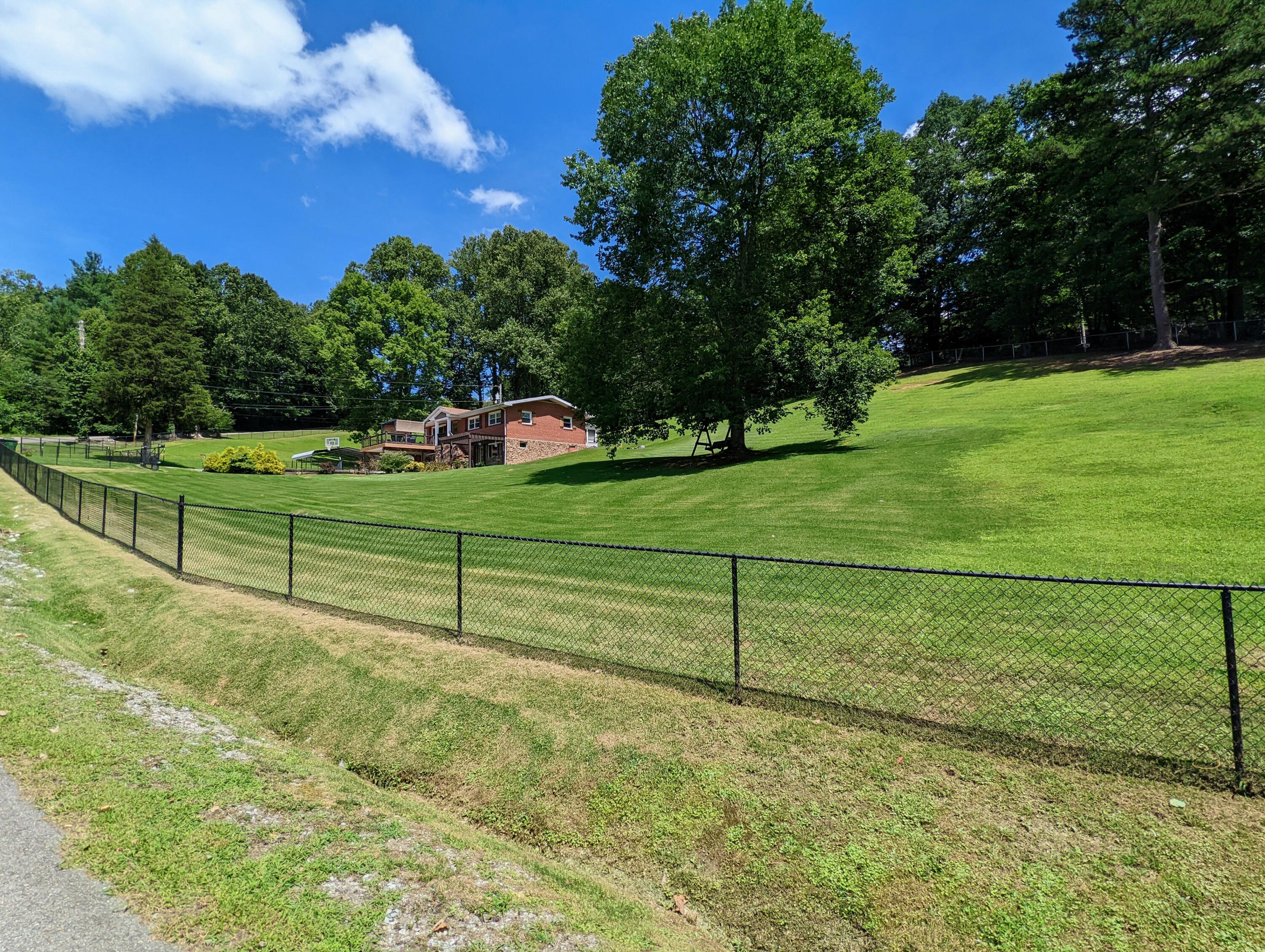 5128 Skeens Ridge Road Big Stone Gap, VA 24219 - Photo 16 of 53 PXL_20220804_183445741