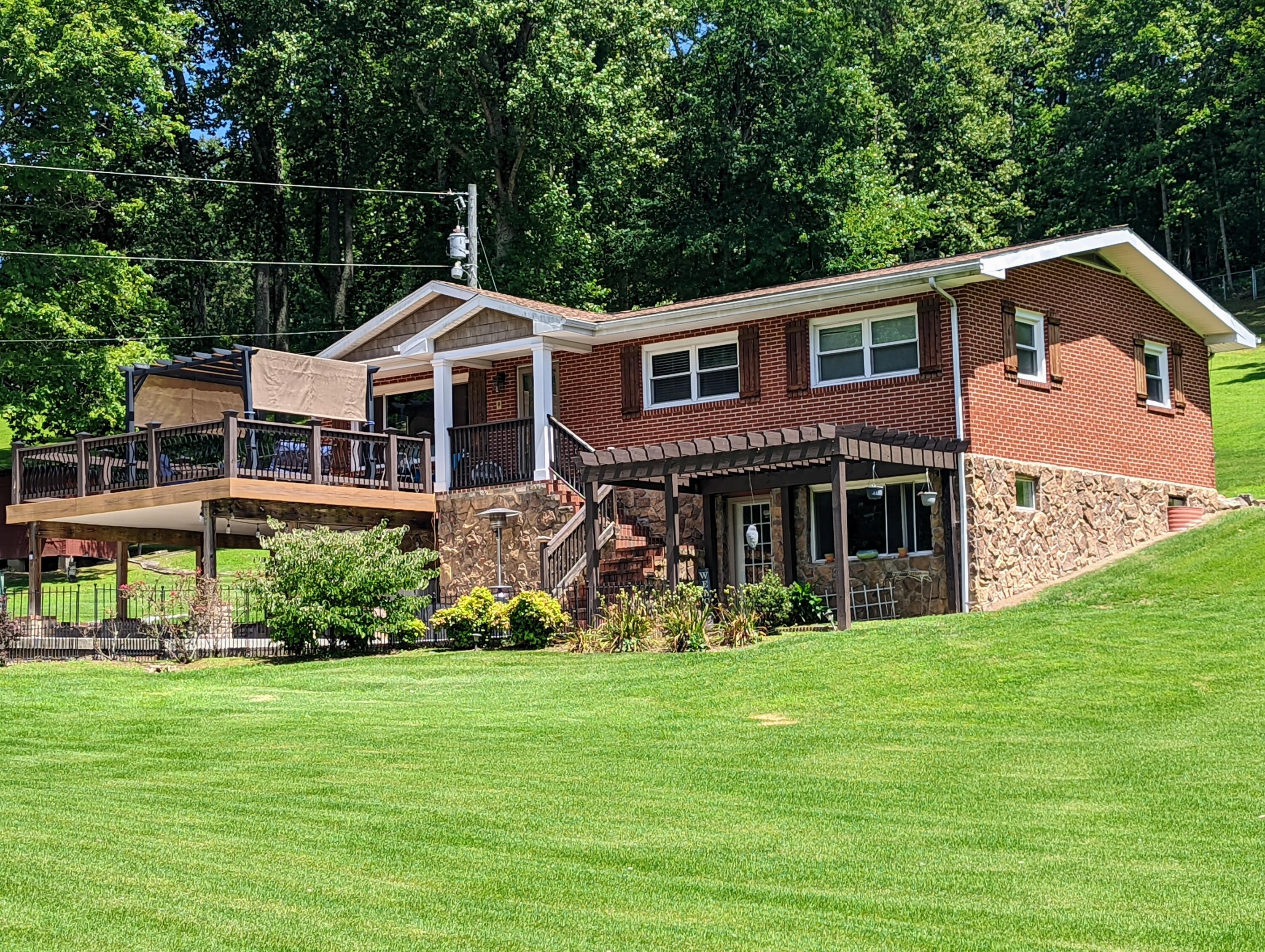 5128 Skeens Ridge Road Big Stone Gap, VA 24219 - Photo 2 of 53 PXL_20220804_183602186