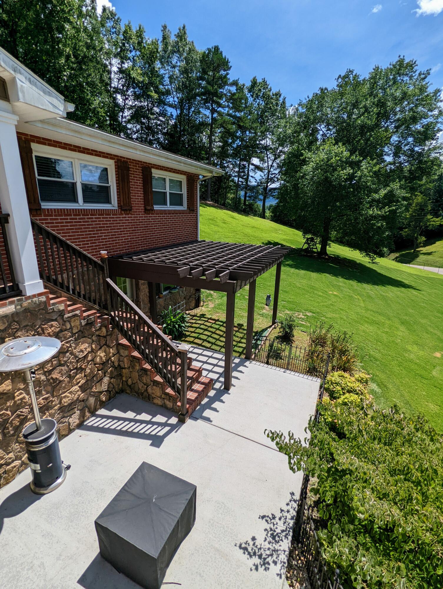 5128 Skeens Ridge Road Big Stone Gap, VA 24219 - Photo 23 of 53 PXL_20220804_184538867