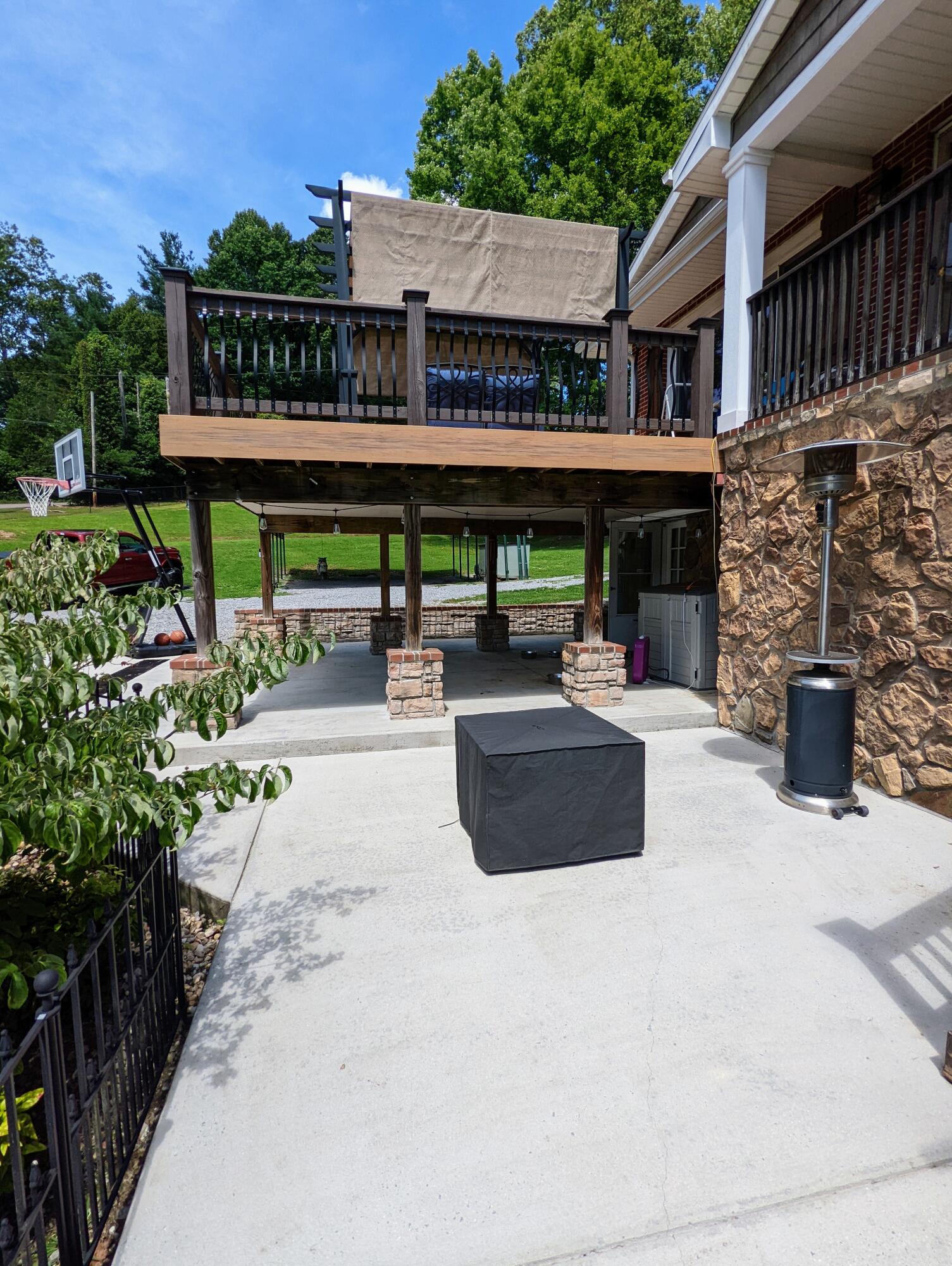 5128 Skeens Ridge Road Big Stone Gap, VA 24219 - Photo 26 of 53 PXL_20220804_185930939