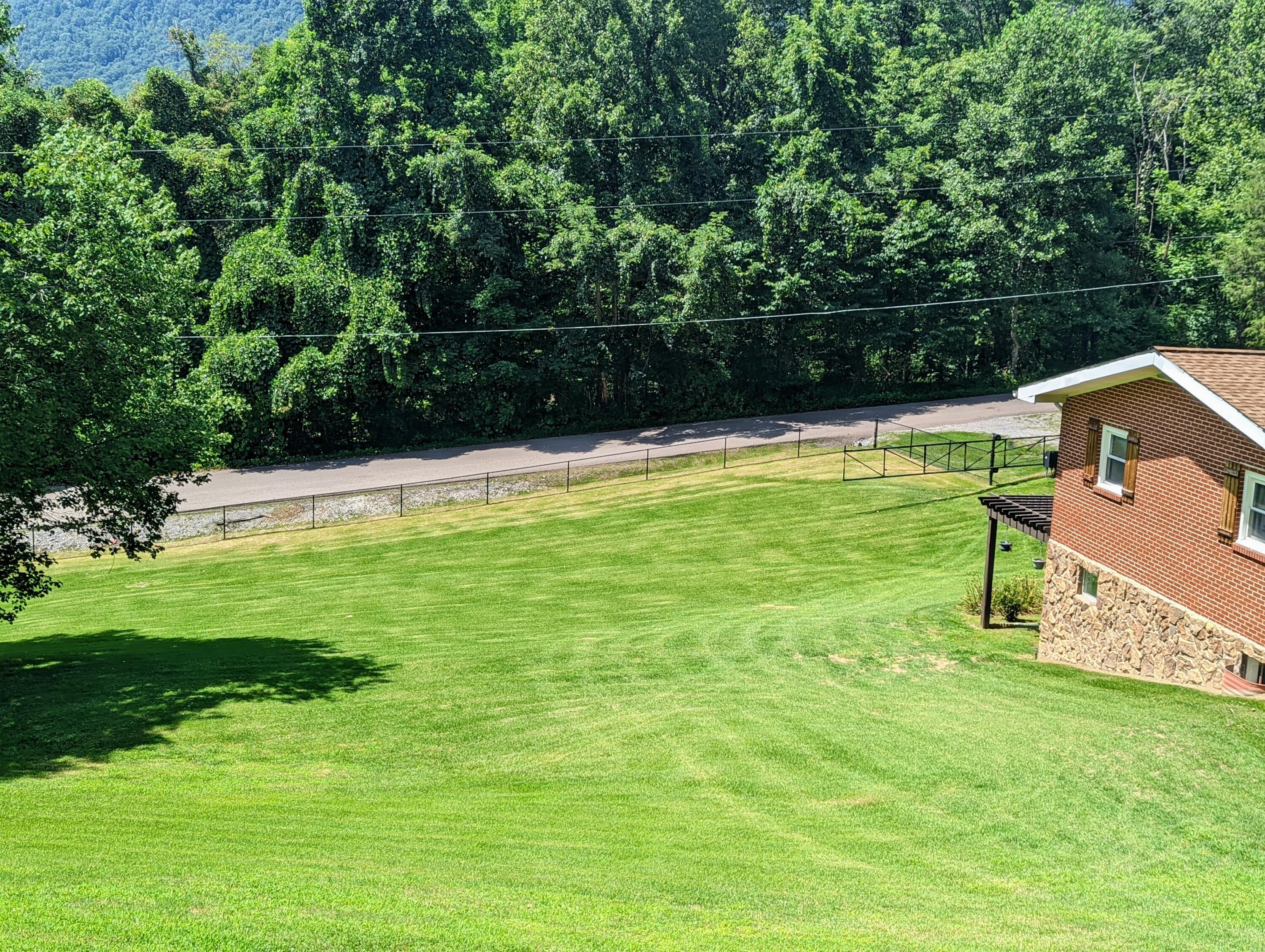 5128 Skeens Ridge Road Big Stone Gap, VA 24219 - Photo 8 of 53 PXL_20220804_184126590