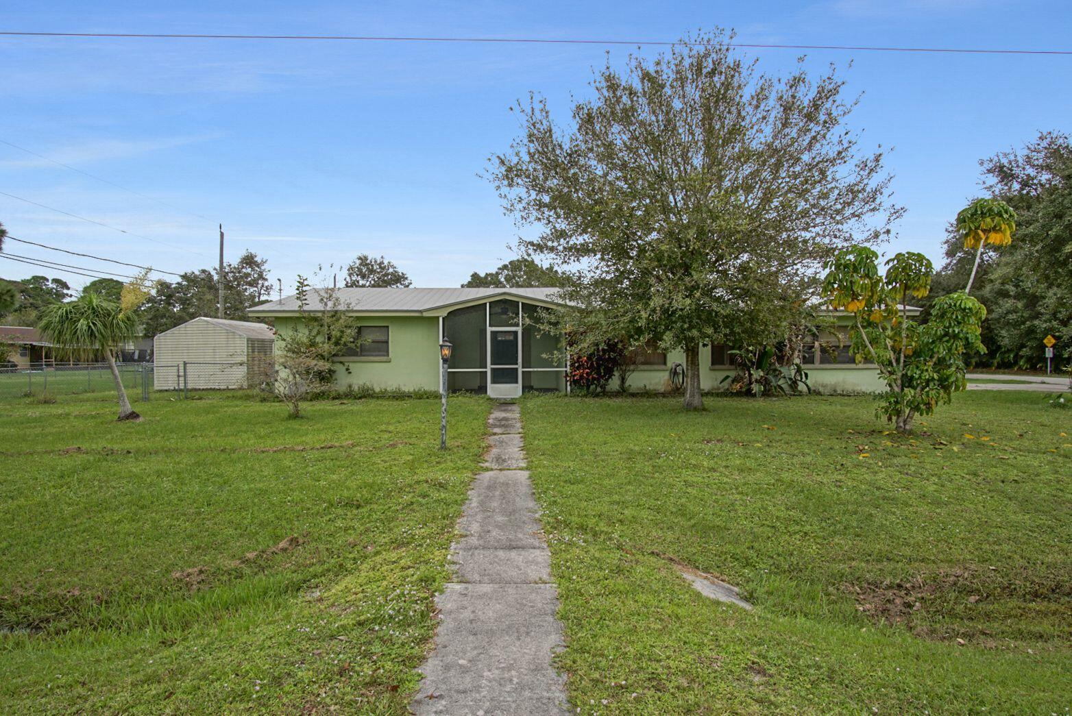 6702 Eden Road Fort Pierce, FL 34951 - Photo 2 of 20 oOoPzKN0