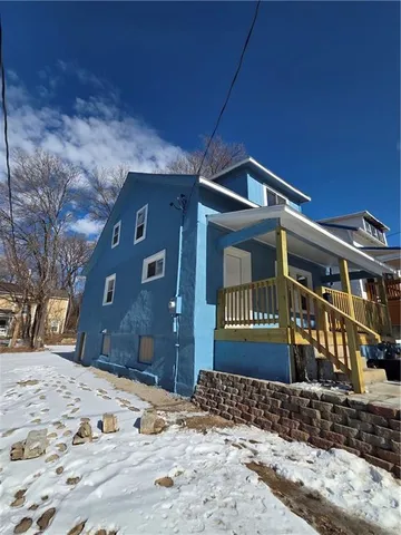 $230,000 | 2104 East 24th Terrace, Kansas City, MO 64127