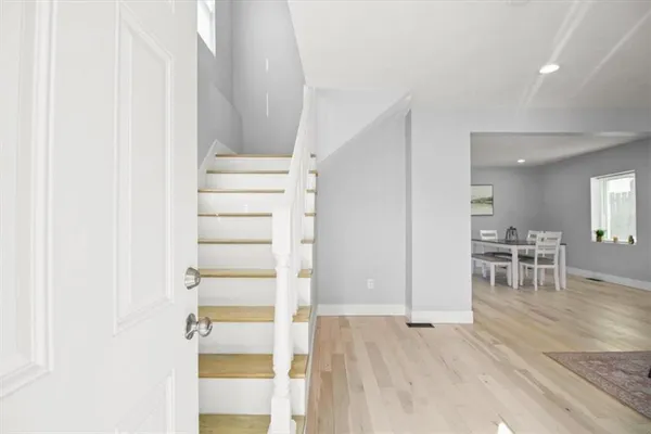 $220,000 | 2104 East 24th Terrace, Kansas City, MO 64127