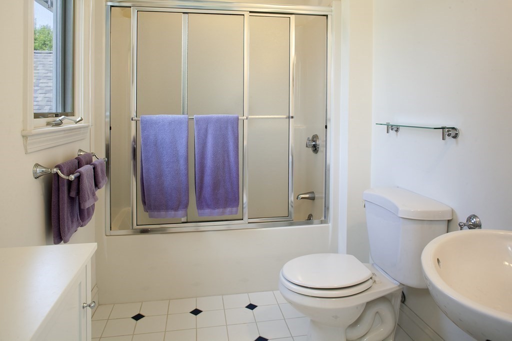 46 Bay Farm Road, Unit 46 Duxbury, MA 02332 - Photo 12 of 23 Gallery Image 12