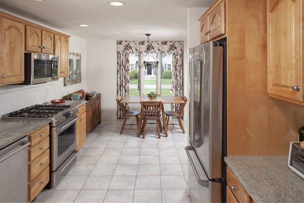 46 Bay Farm Road, Unit 46 Duxbury, MA 02332 - Photo 8 of 23 Gallery Image 8
